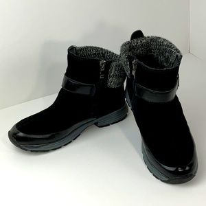 Eddie Bauer Black Size 6.5